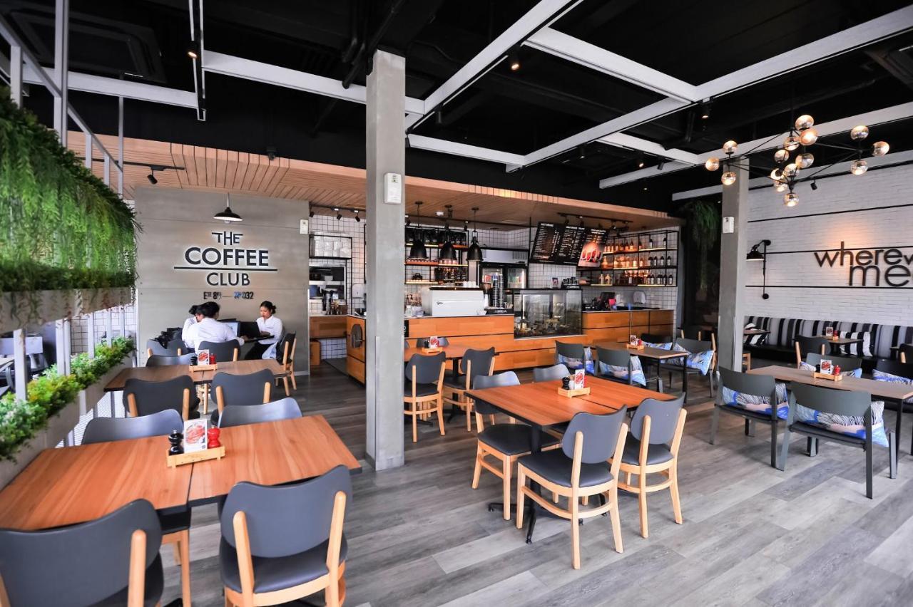 Glur Phuket Patong Beach Exterior foto