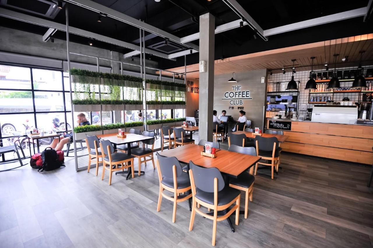 Glur Phuket Patong Beach Exterior foto